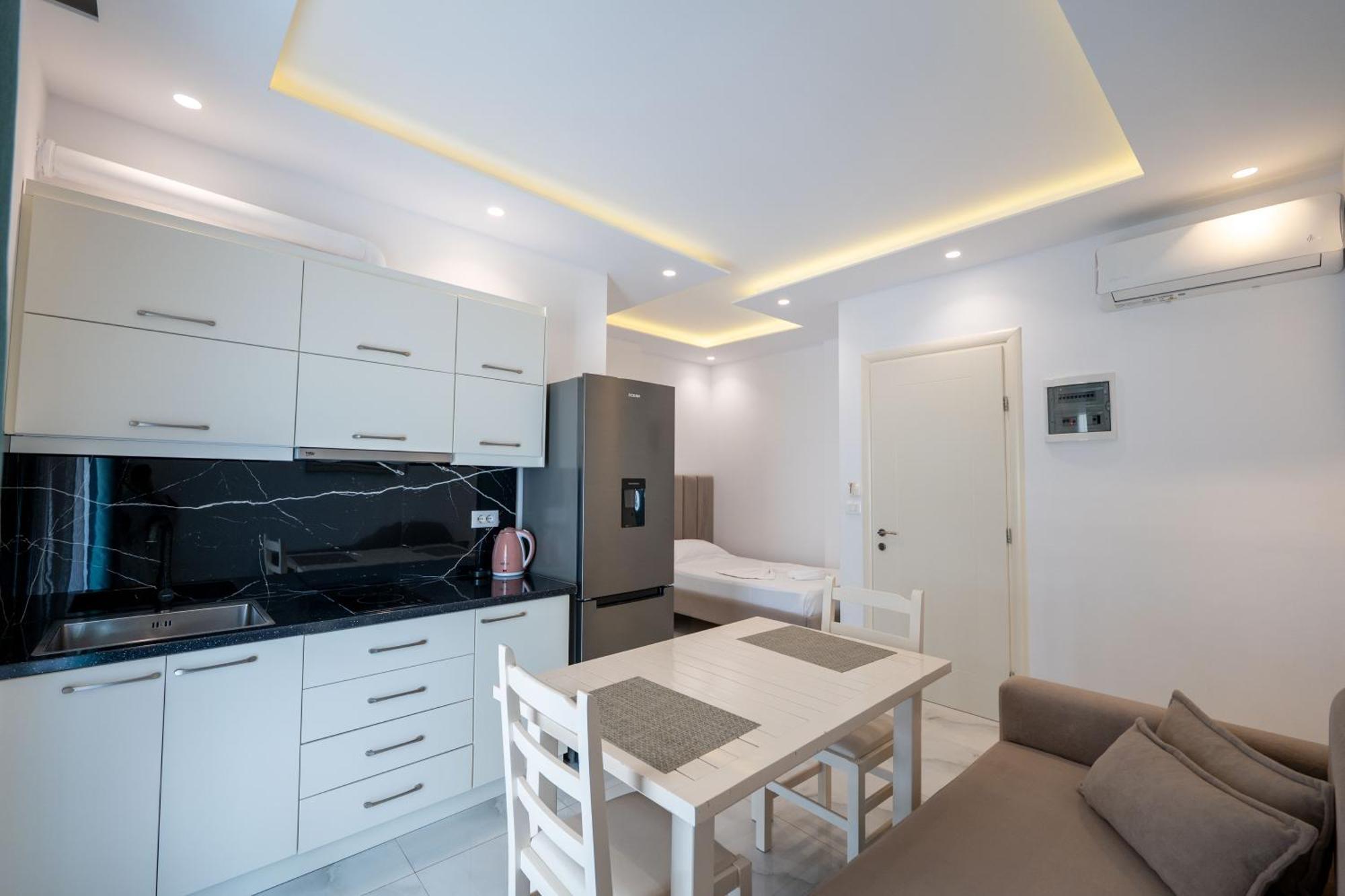 Apartments Mario Ксамил Экстерьер фото